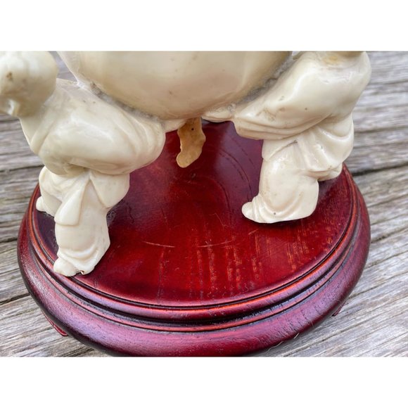 Vintage Asian China Resin Sculpture Boys Holding Longevity Peach - Picture 10 of 15